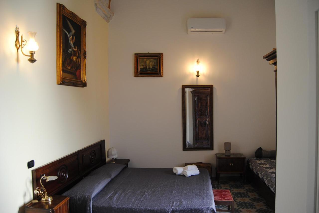 B & B Palazzo Maestro & Corte Maestro Rooms Gallipoli Zewnętrze zdjęcie